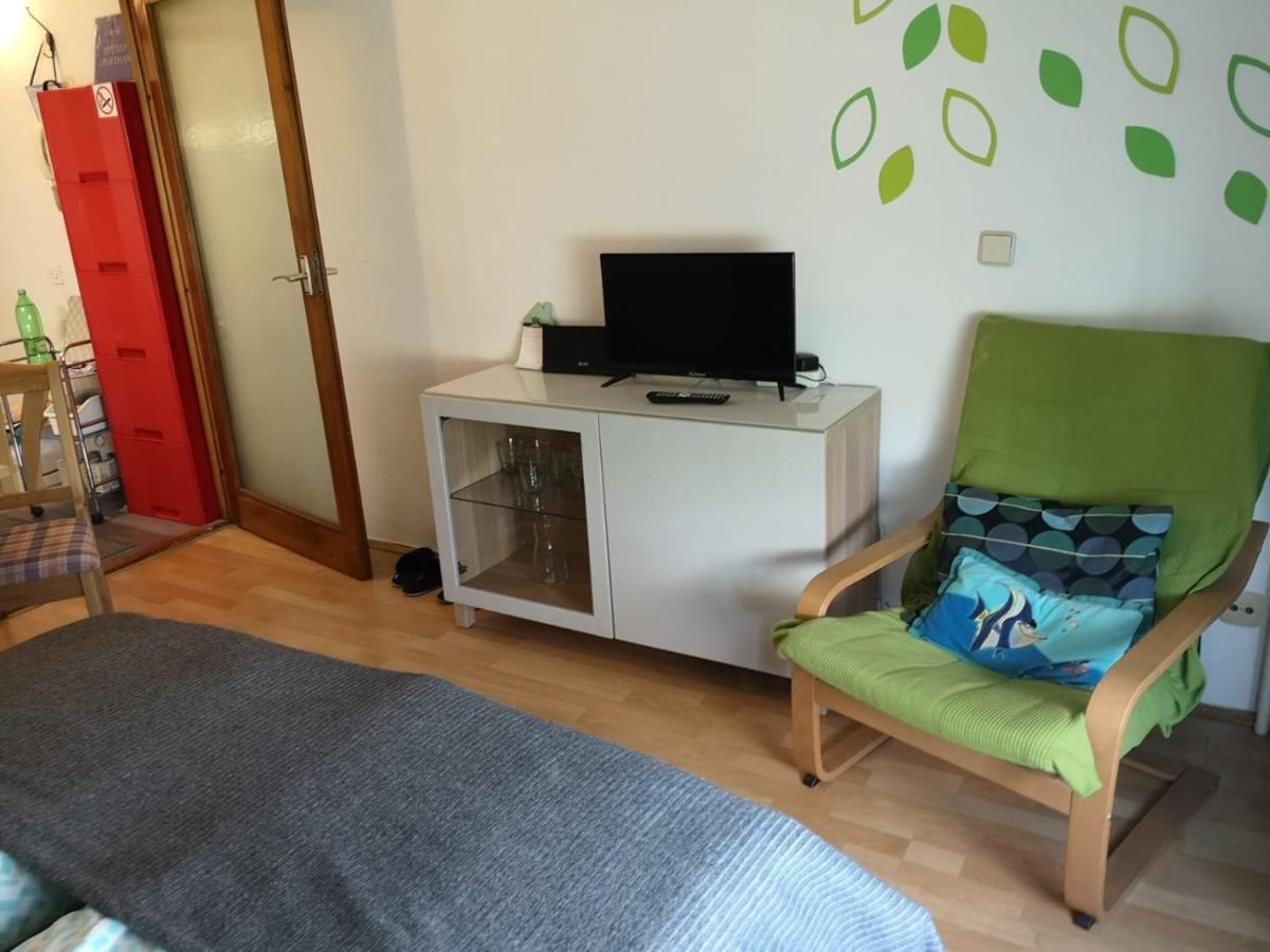 Apartman Myra Загреб Екстериор снимка